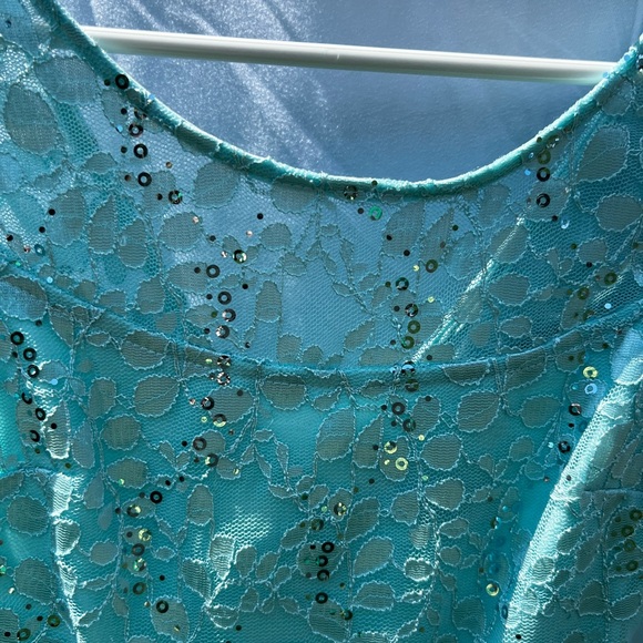 Le Chateau, teal grad dress. worn to elementary school graduation. worn once. - Picture 2 of 9